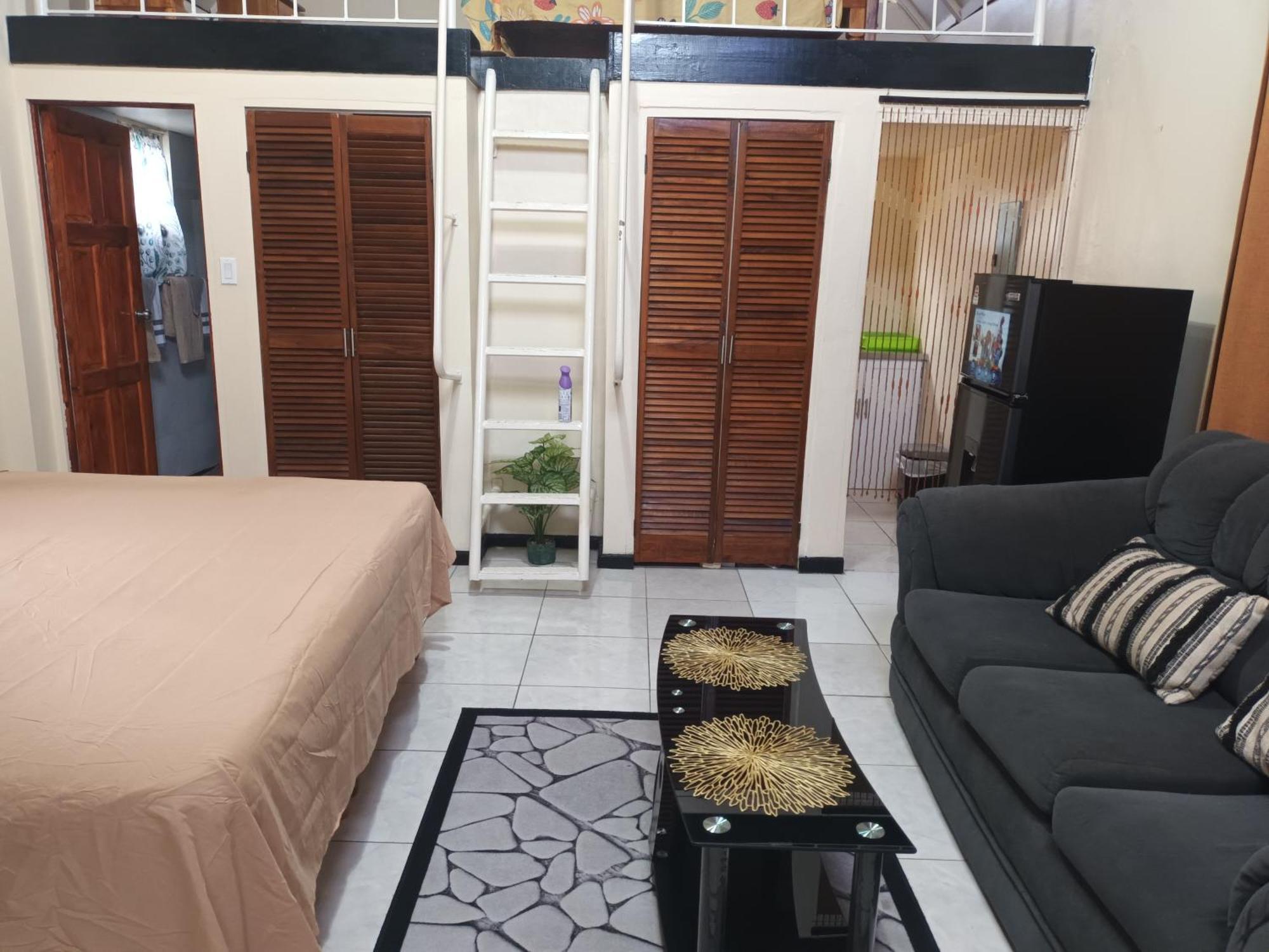Oceanfront Condo W/ Free Parking + High Speed Wifi 内格里尔 外观 照片